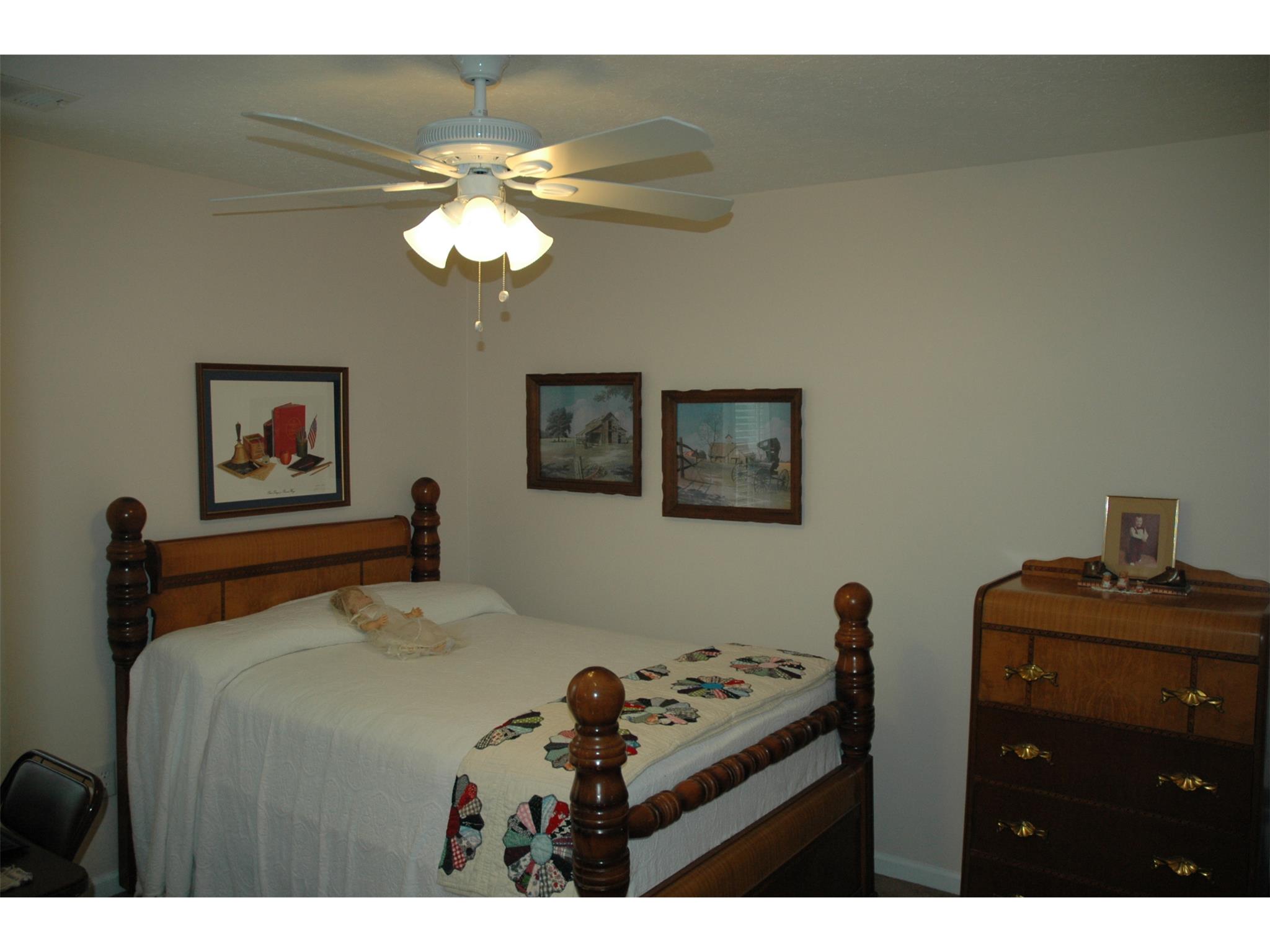 309 Creekside Dr, Lagrange, GA 30240 photo 11