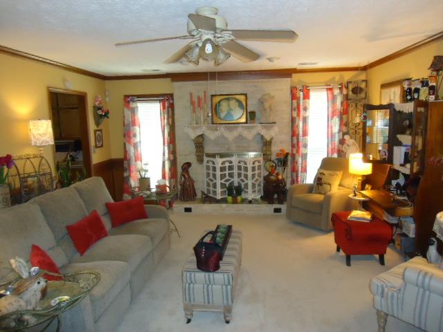 711 New Hope Dr, Hampton, GA 30228 photo 5