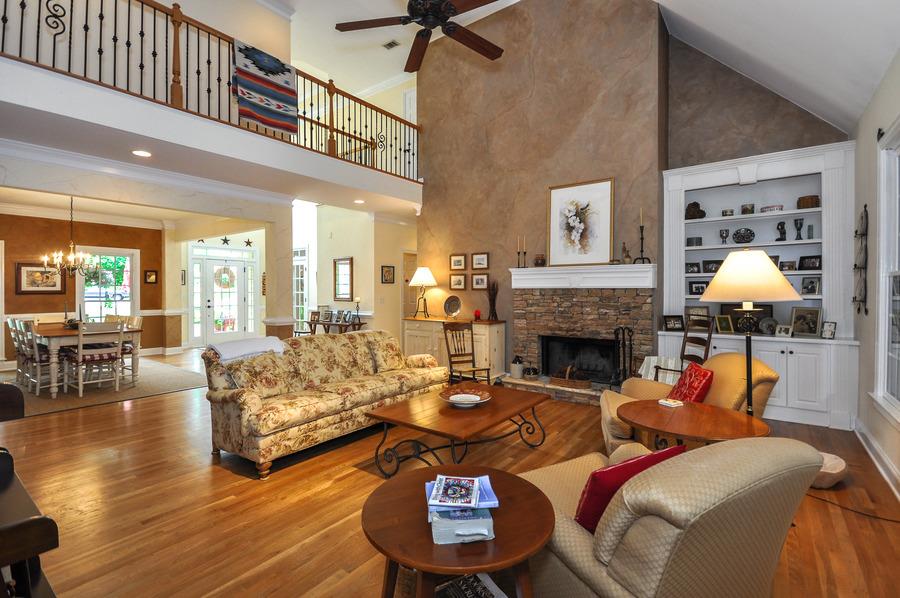 3920 Sidesaddle Ct, Suwanee, GA 30024 photo 8