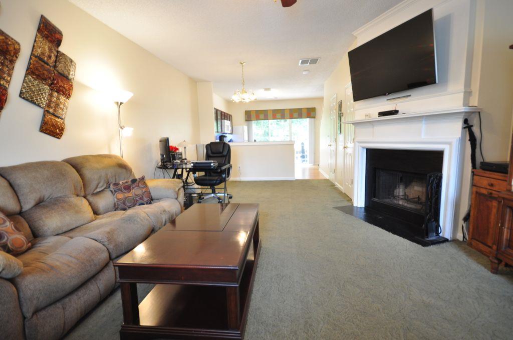 278 Devonshire Dr, Alpharetta, GA 30022 photo 4