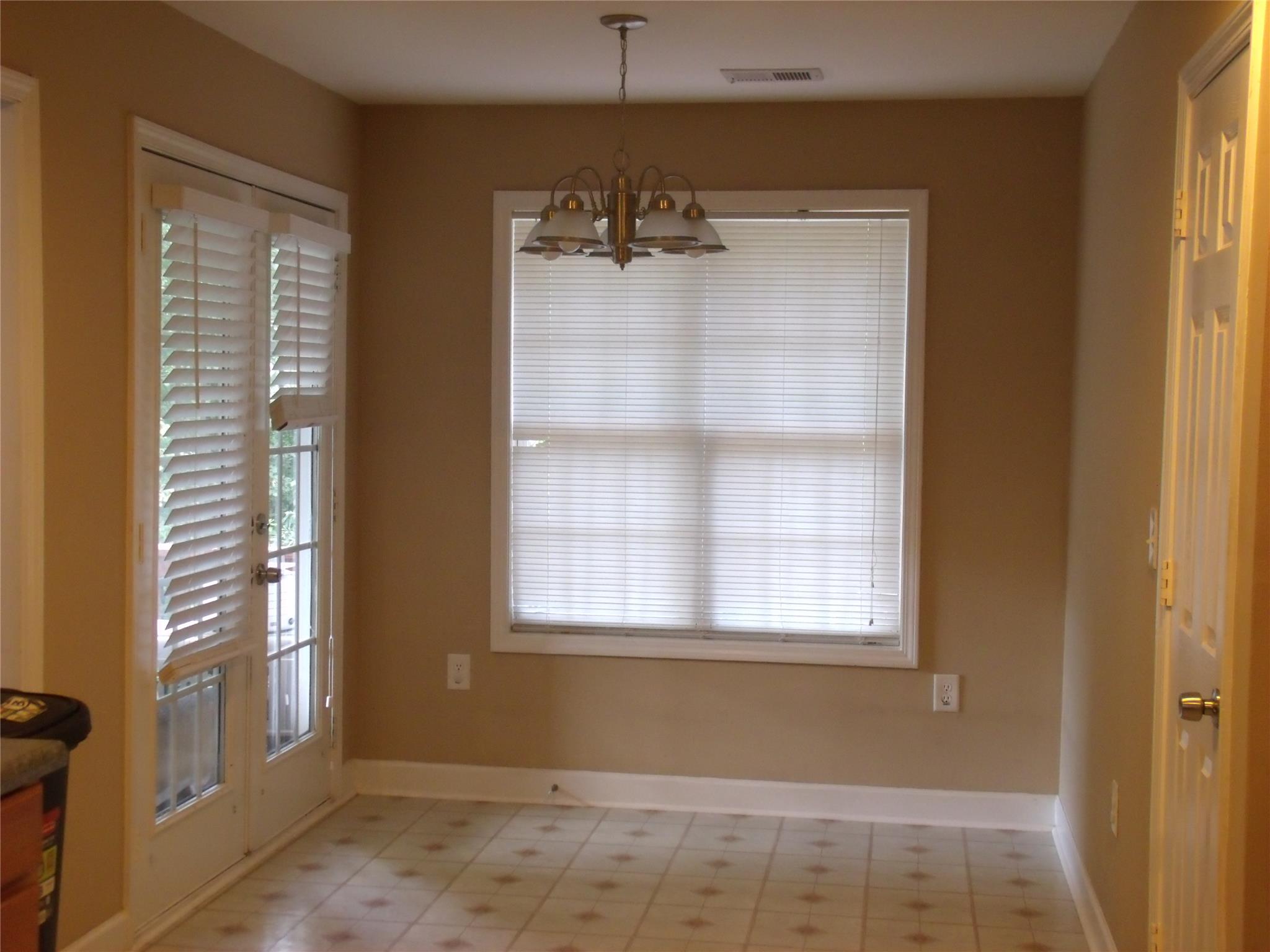 200 Ruby Ln, Commerce, GA 30530 photo 11