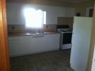 1802 53rd St, Valley, AL 36854 photo 4