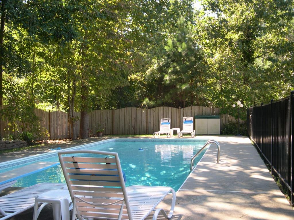 2455 Bethany Bnd, Alpharetta, GA 30004 photo 4