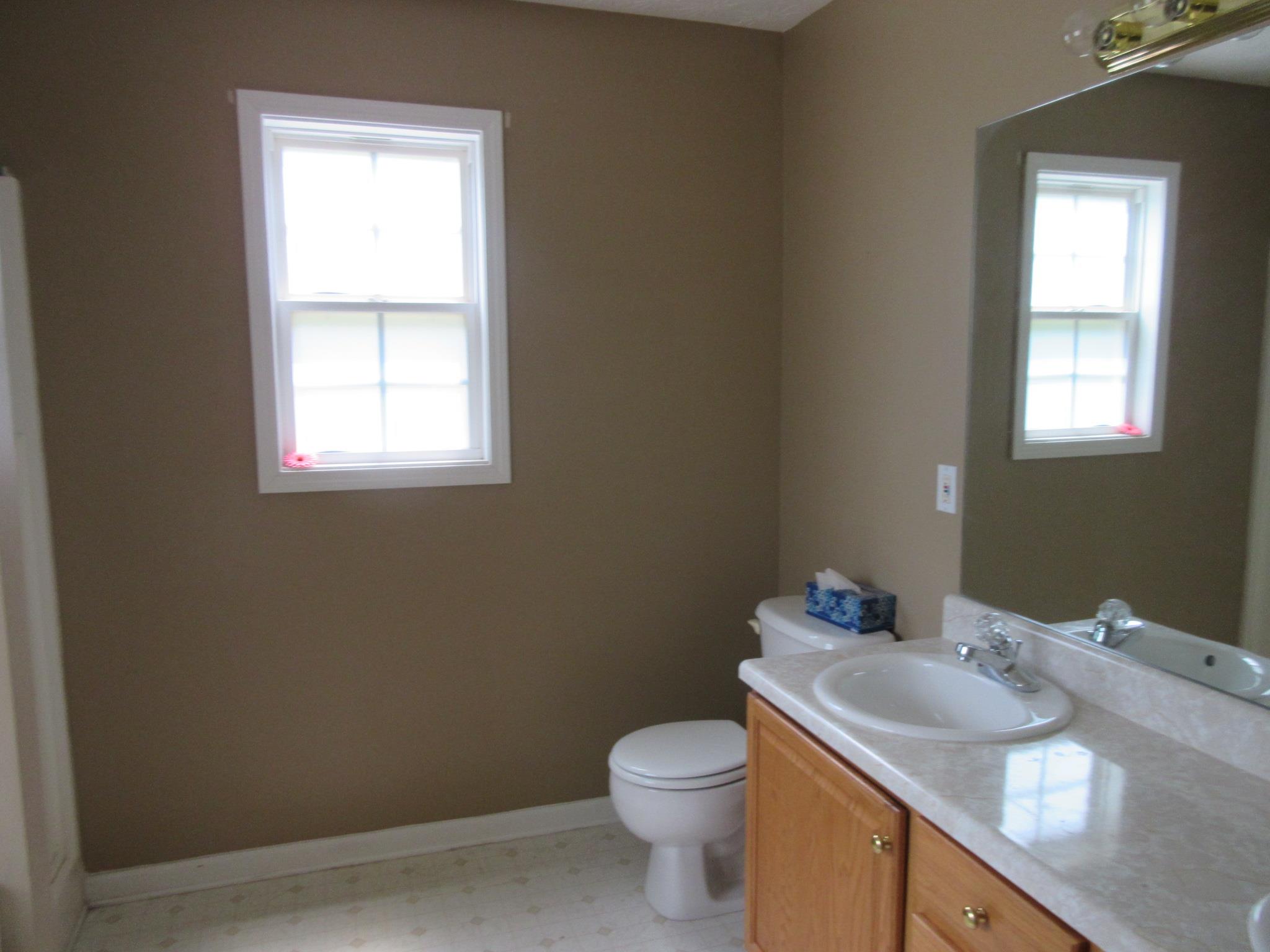 20 Shenandoah Ct, Covington, GA 30016 photo 9