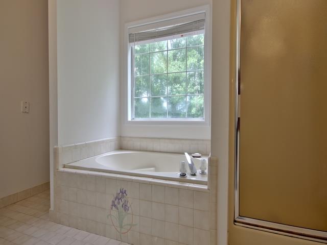 249 E Crestwood Rd, Tyrone, GA 30290 photo 16