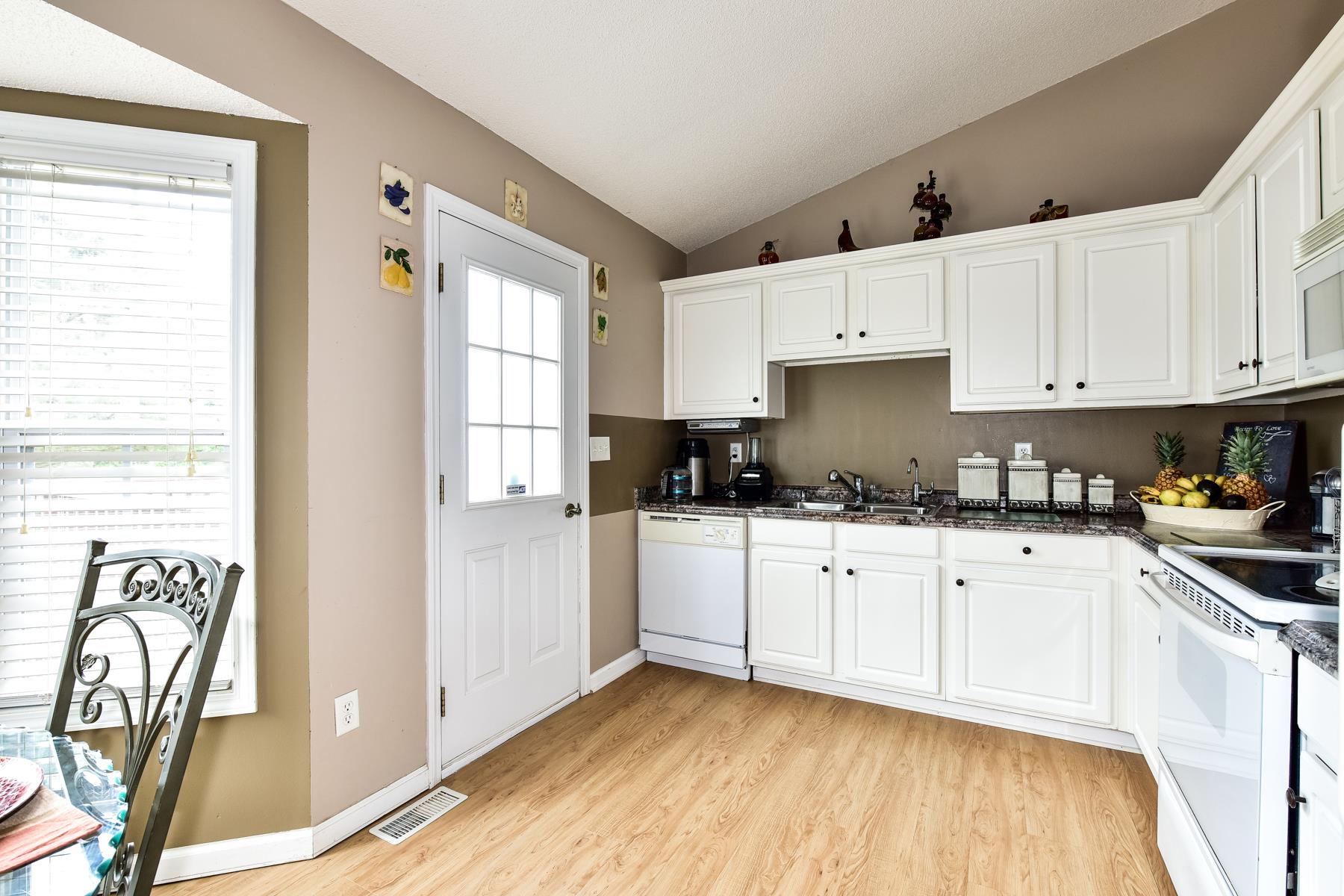 689 Mud Green Rd, Temple, GA 30179 photo 12