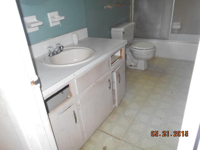 6899 Maddox Rd, Morrow, GA 30260 photo 11