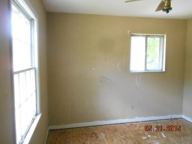 6899 Maddox Rd, Morrow, GA 30260 photo 9