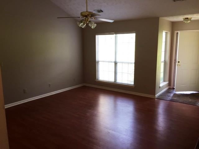 108 Twelve Oaks Dr, Lagrange, GA 30241 photo 3