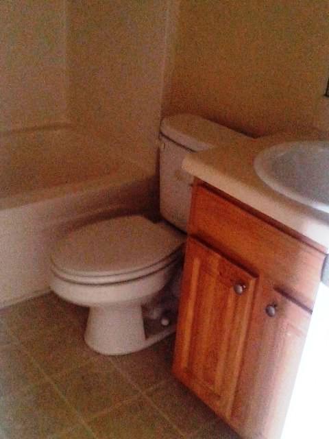 75 Trelawney Dr, Covington, GA 30016 photo 2