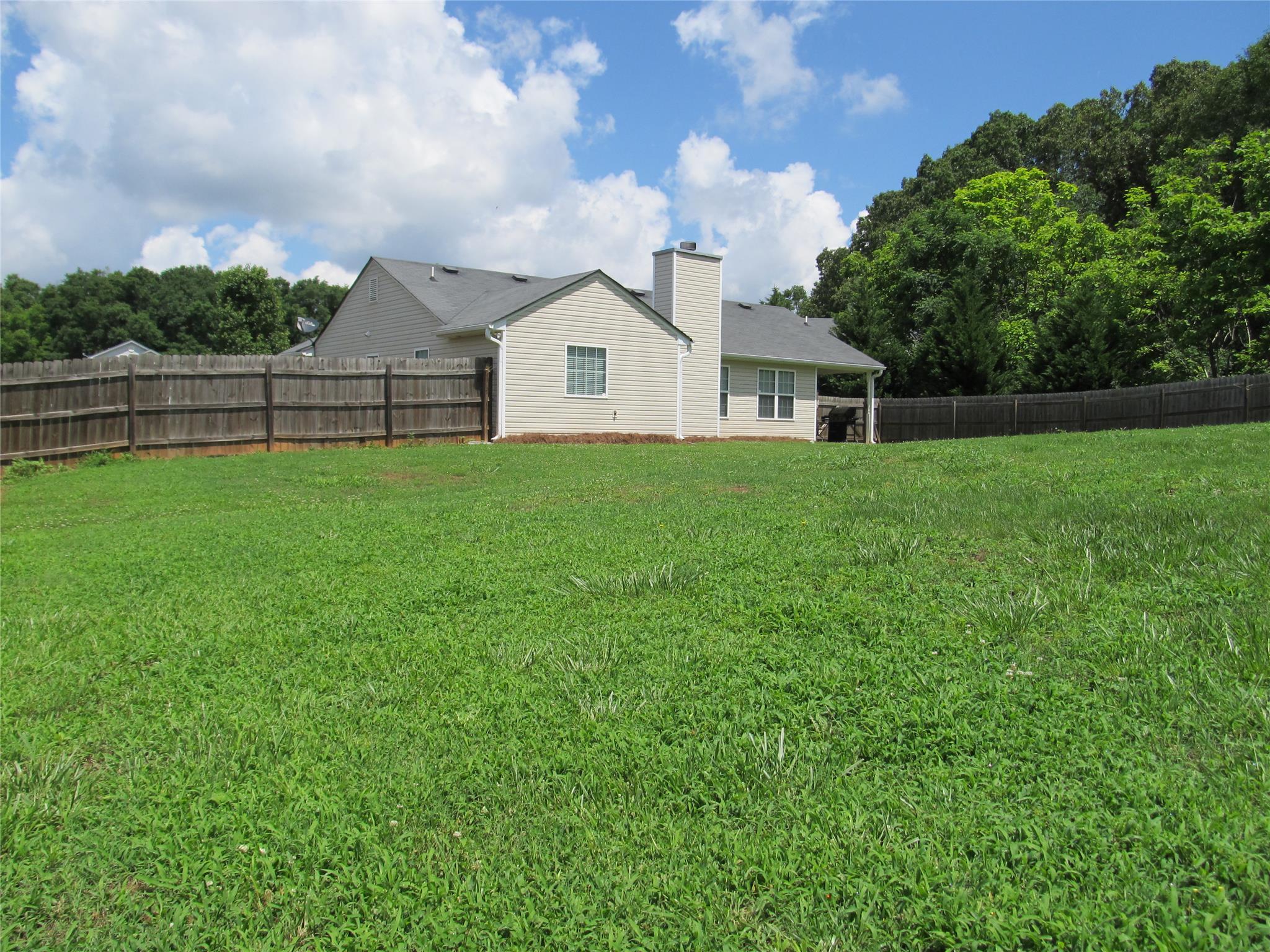 1045 Tia Dr, Bethlehem, GA 30620 photo 6