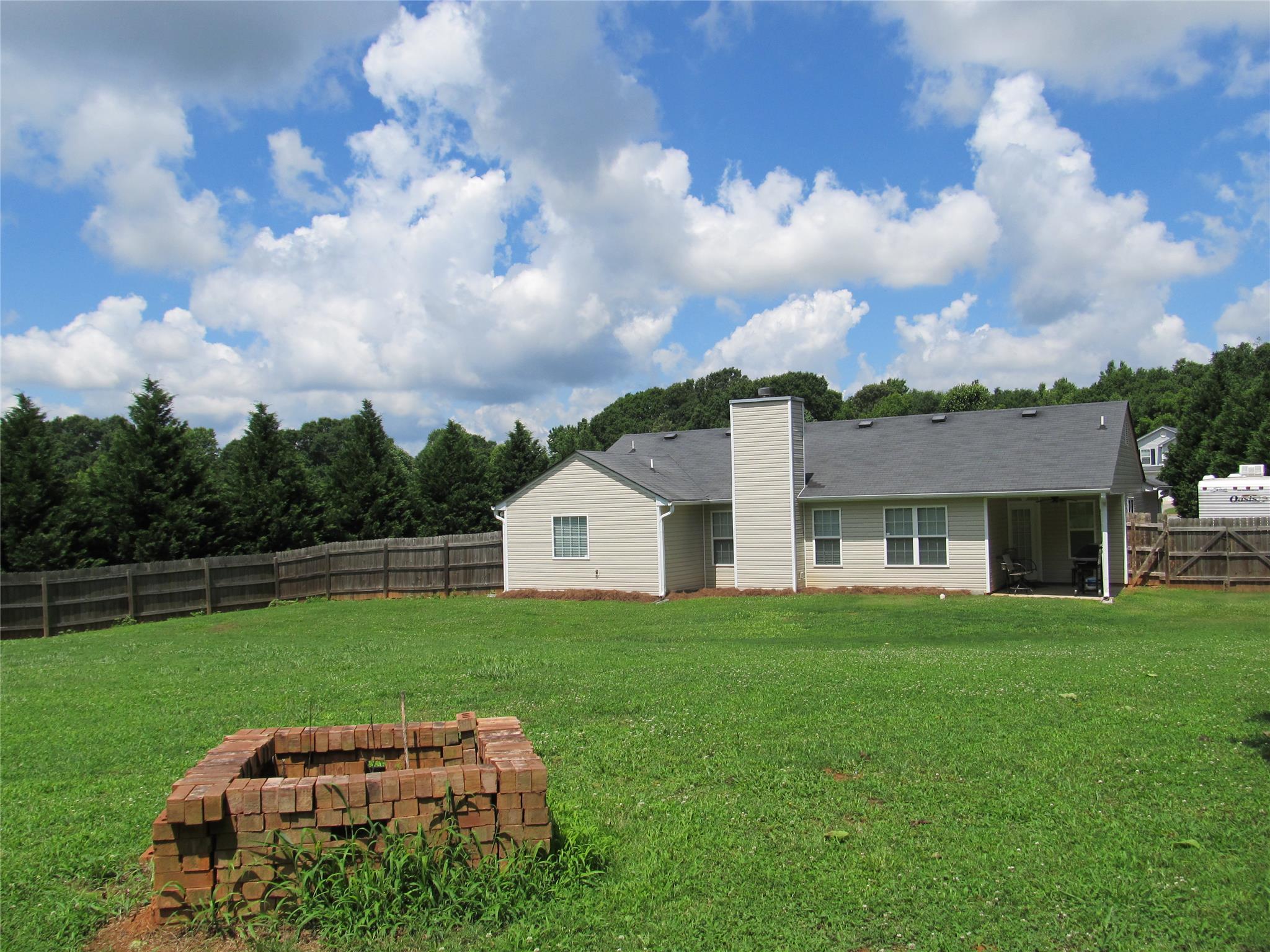 1045 Tia Dr, Bethlehem, GA 30620 photo 19