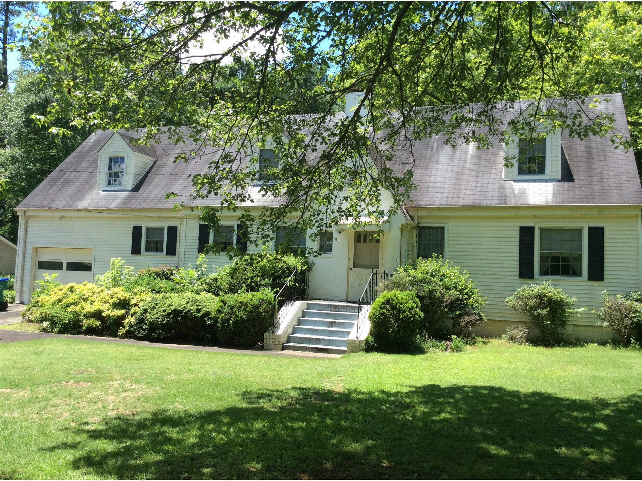 295 Dickson Dr, Jefferson, GA 30549 photo 1