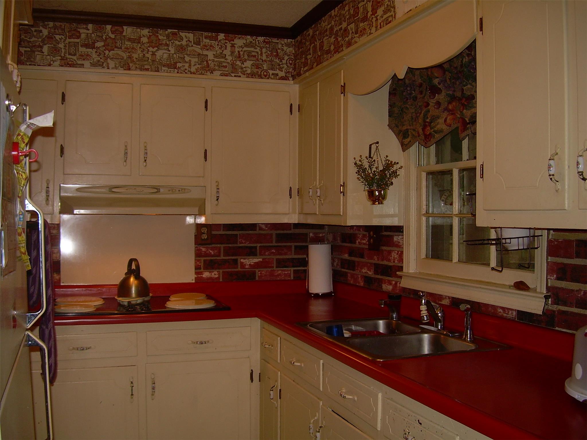 303 Nunn St, Commerce, GA 30529 photo 6
