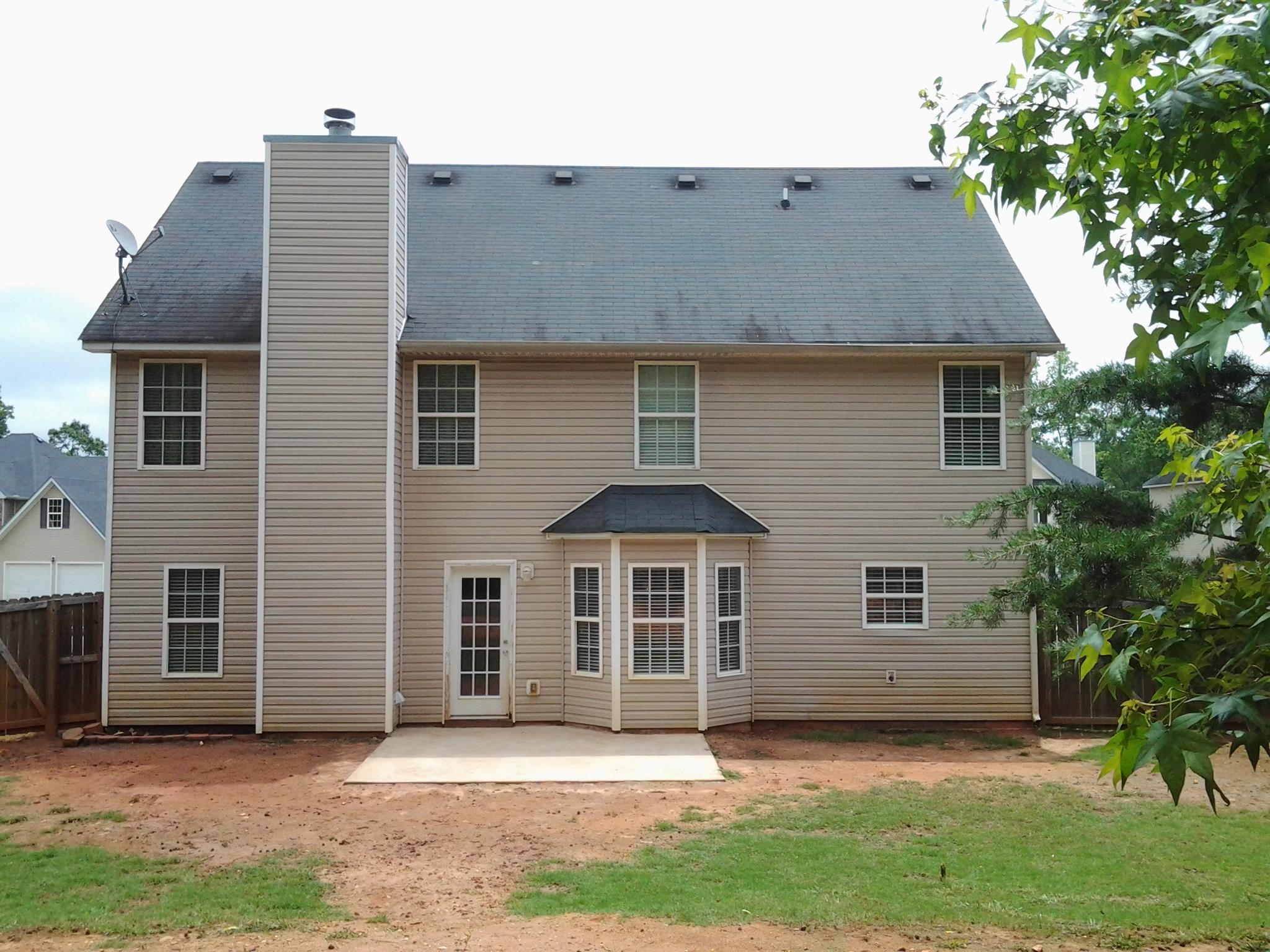 352 Cobblestone Ct, Hampton, GA 30228 photo 2