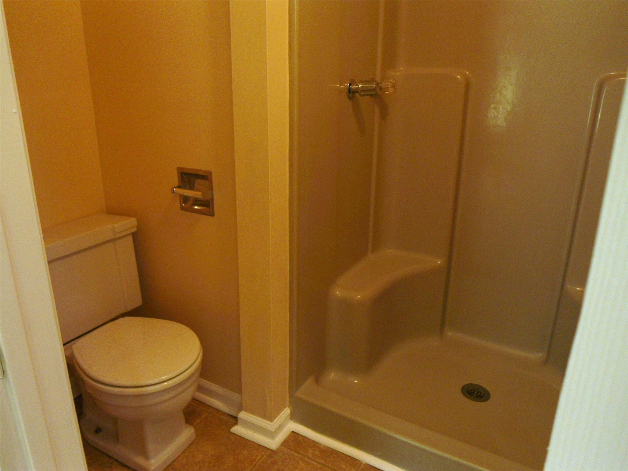 577 Denton St, Thomaston, GA 30286 photo 9