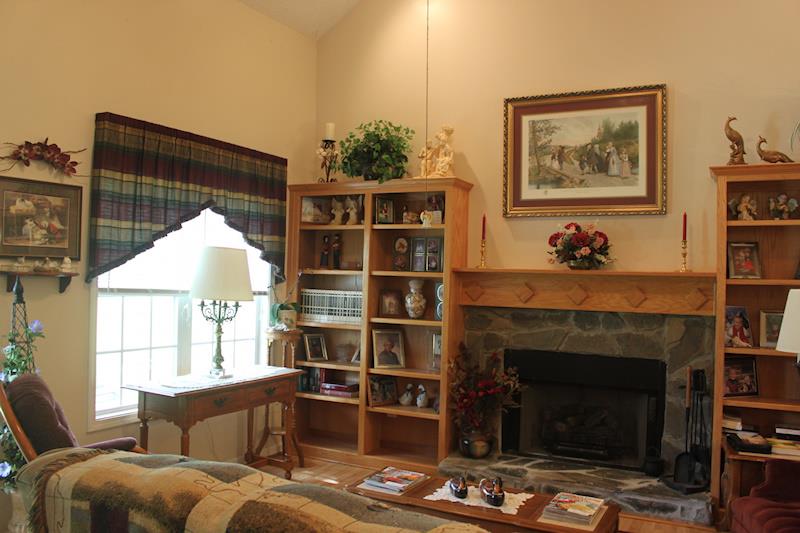 217 Mitchell Dr, Barnesville, GA 30204 photo 6