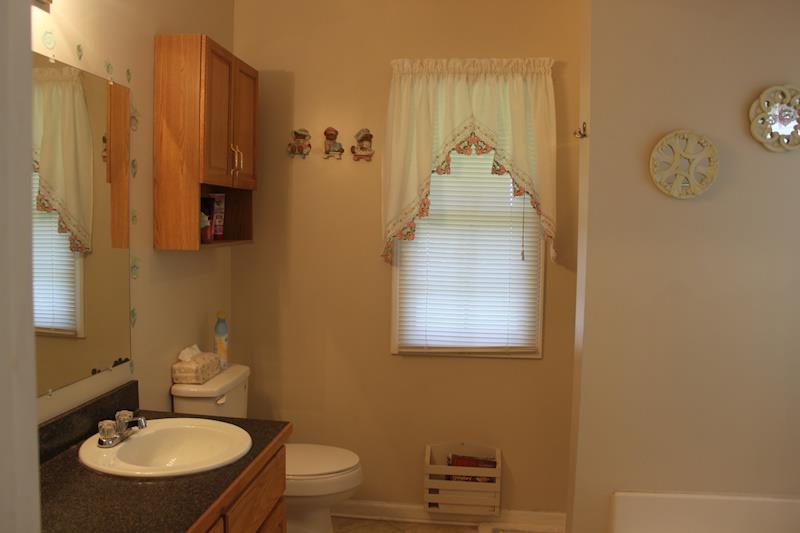 217 Mitchell Dr, Barnesville, GA 30204 photo 19