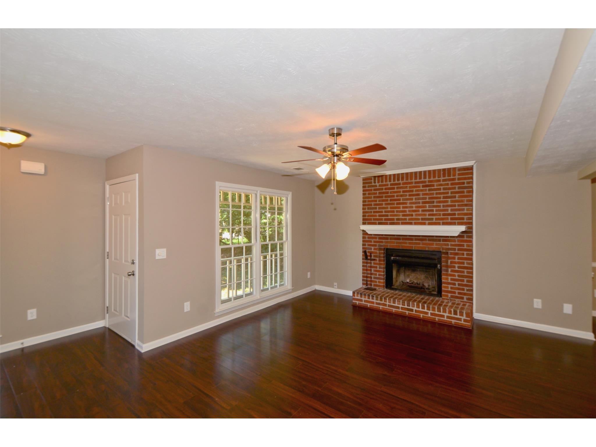 258 Arbour Run, Suwanee, GA 30024 photo 4