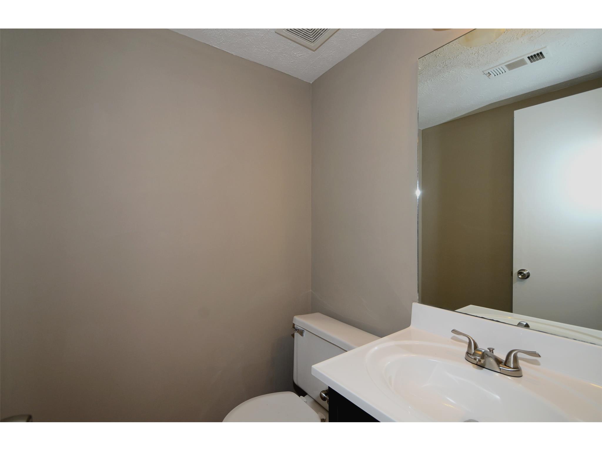 258 Arbour Run, Suwanee, GA 30024 photo 9