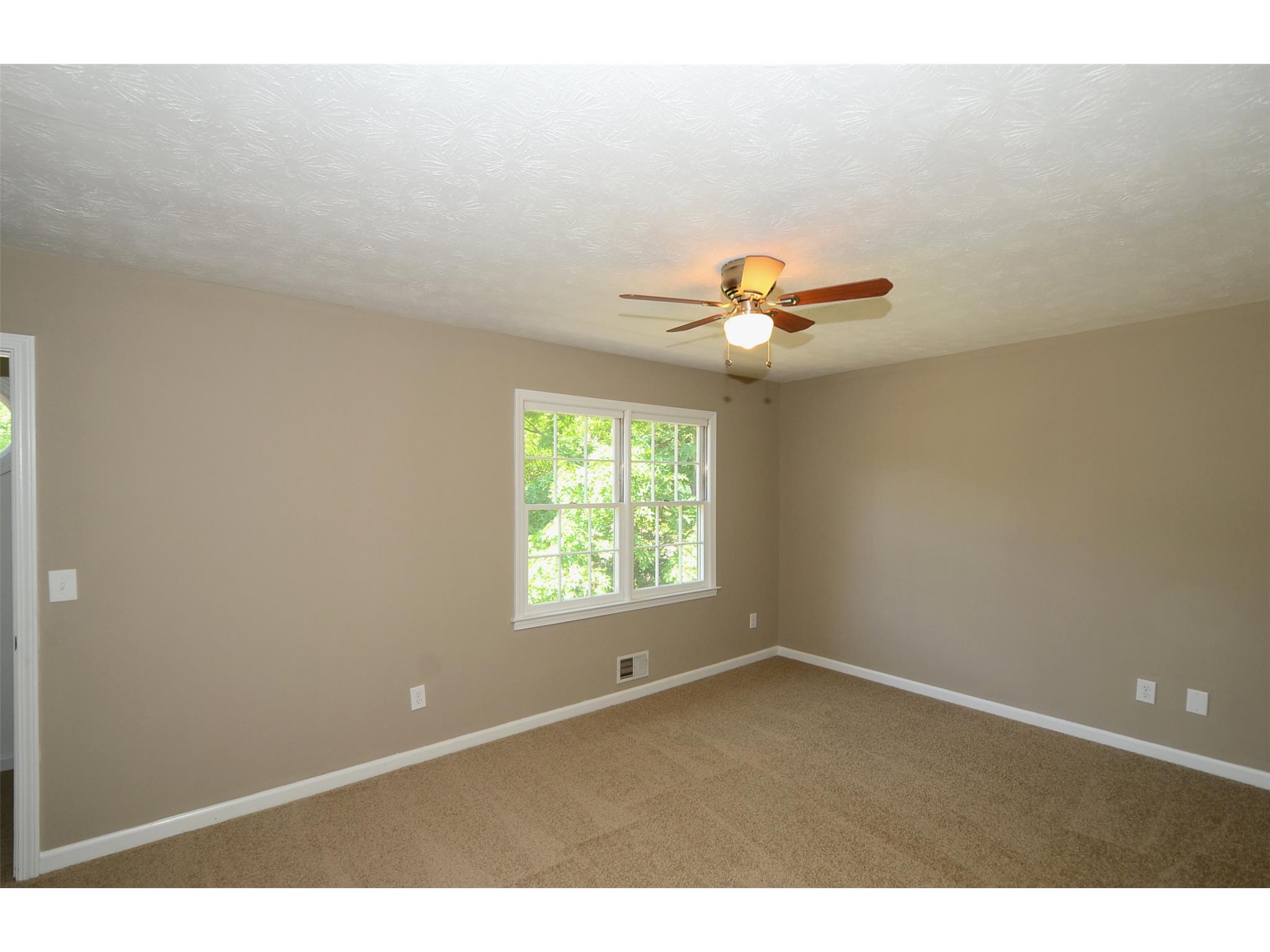 258 Arbour Run, Suwanee, GA 30024 photo 17