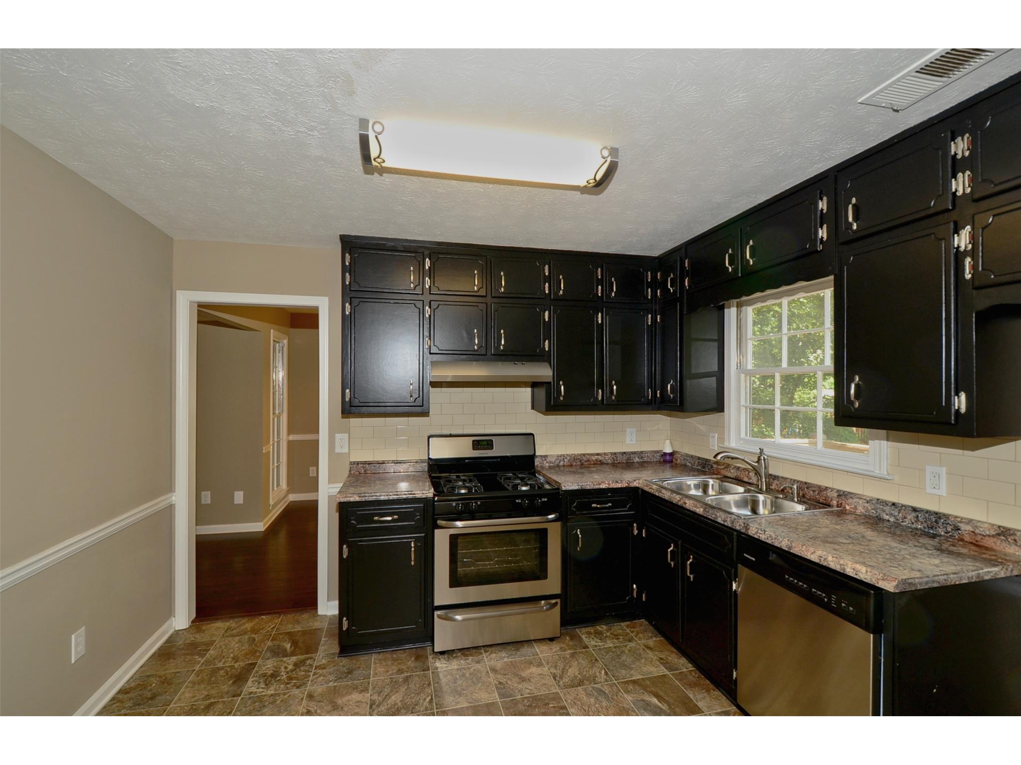 258 Arbour Run, Suwanee, GA 30024 photo 11