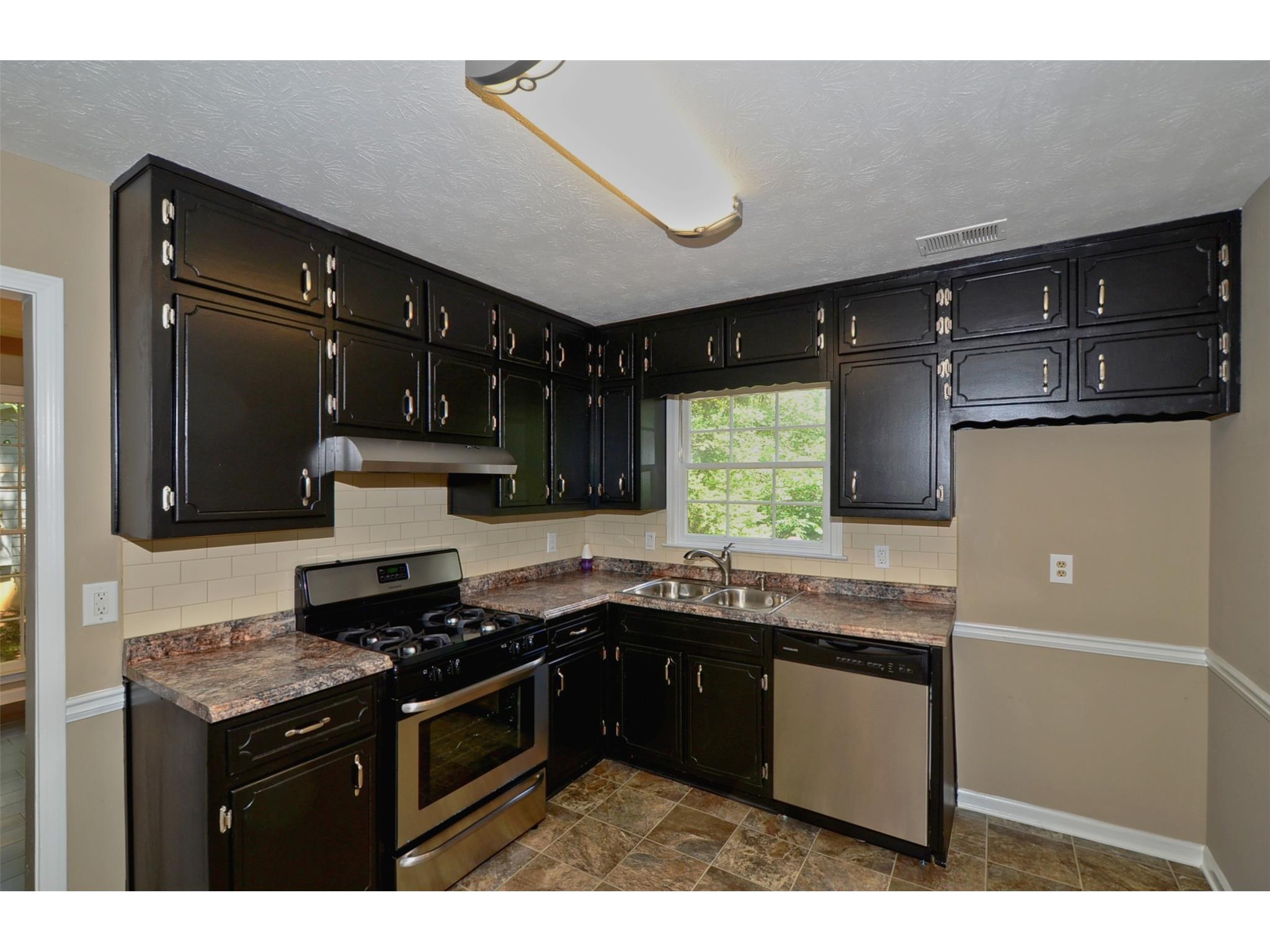 258 Arbour Run, Suwanee, GA 30024 photo 10