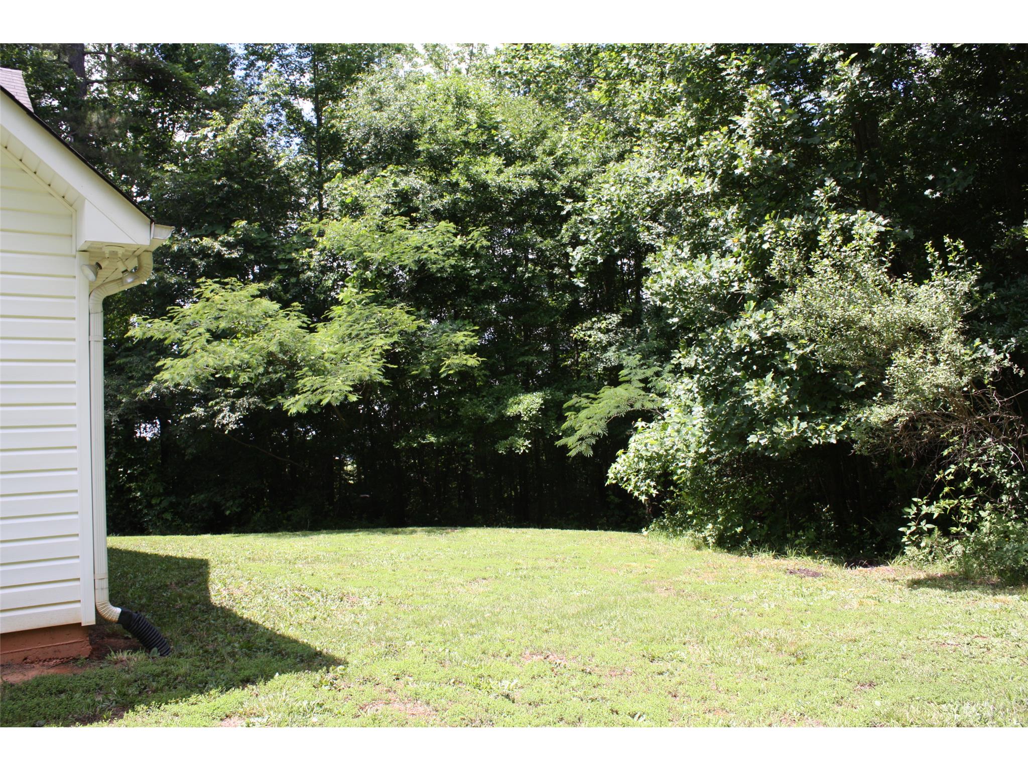 581 Pendergrass Rd, Winder, GA 30680 photo 3
