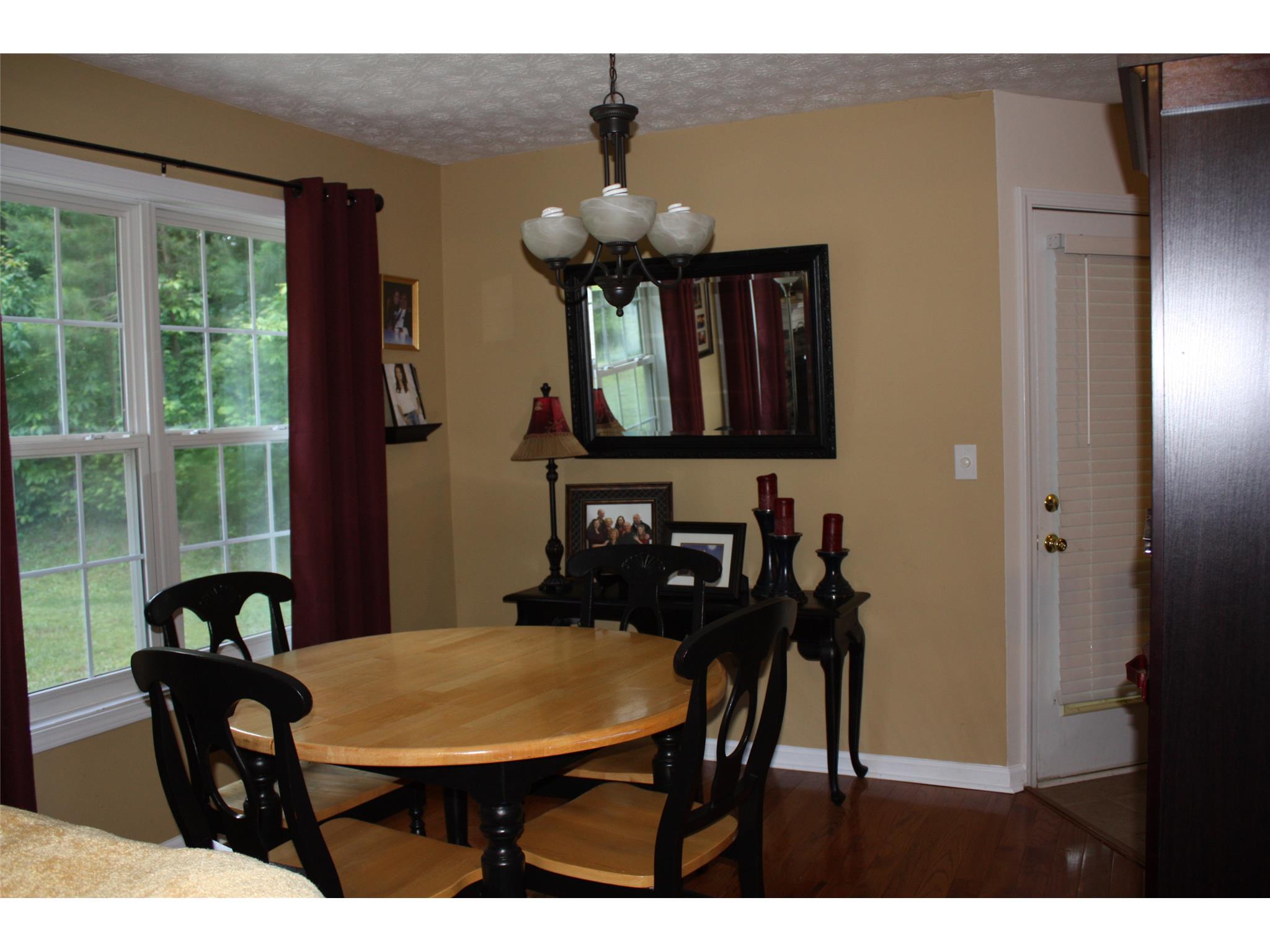 581 Pendergrass Rd, Winder, GA 30680 photo 8