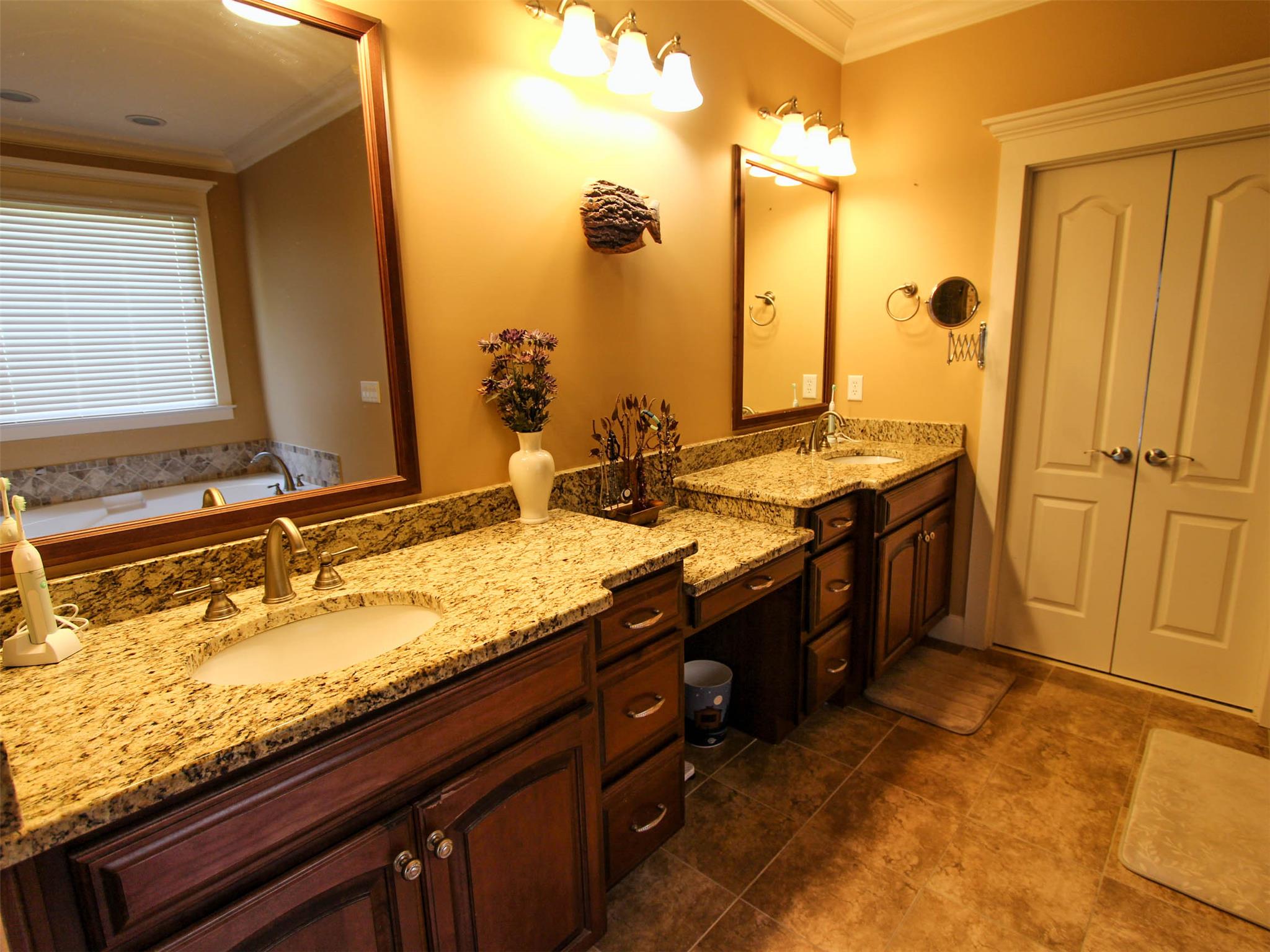 110 Crystal Ct, Tyrone, GA 30290 photo 14