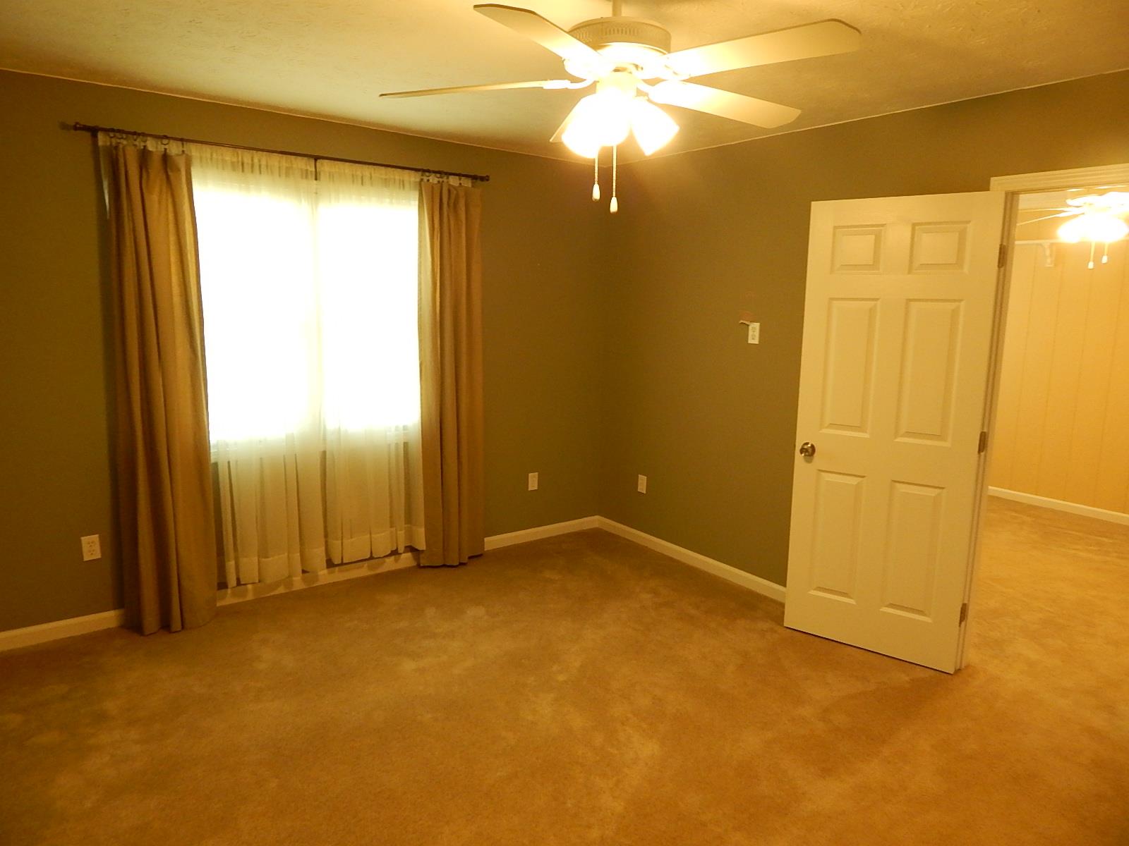 93 Kathryn Way, Commerce, GA 30530 photo 12