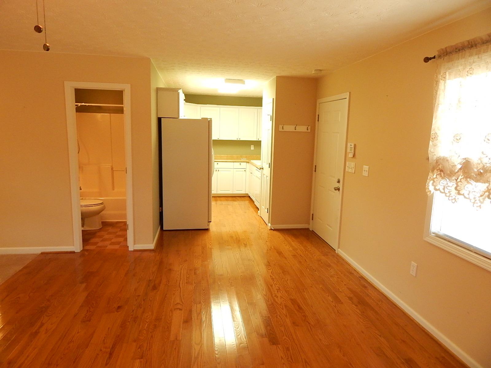 93 Kathryn Way, Commerce, GA 30530 photo 6