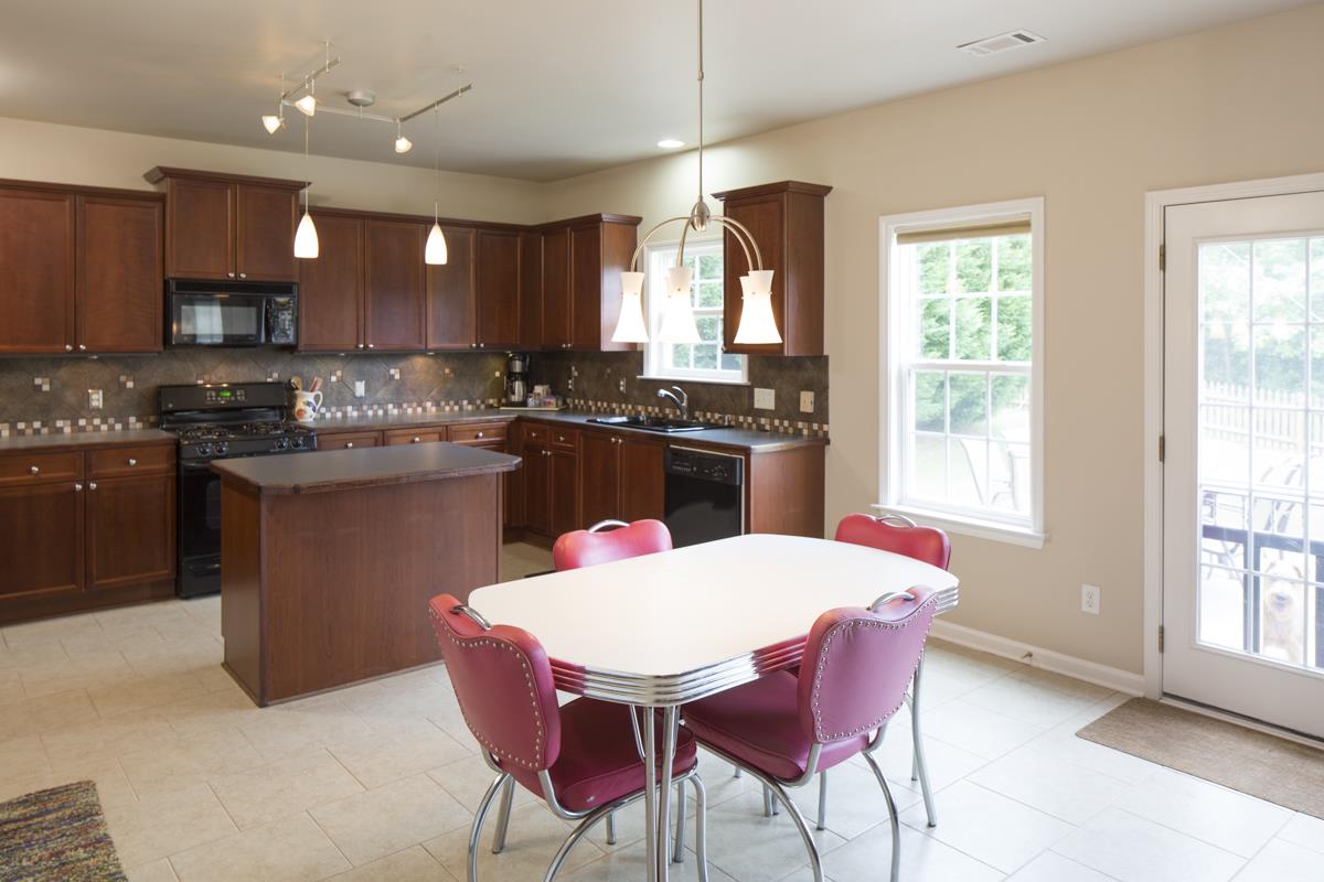 1051 River Downs Ct, Buford, GA 30518 photo 14