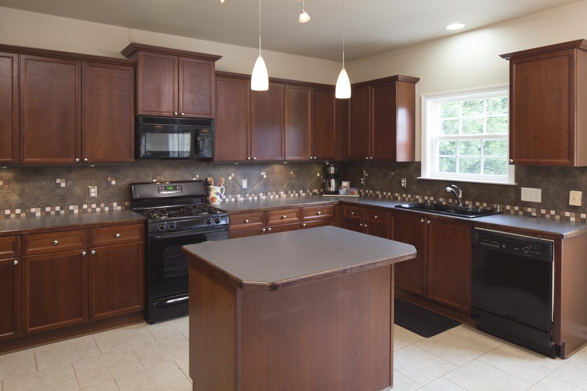 1051 River Downs Ct, Buford, GA 30518 photo 11