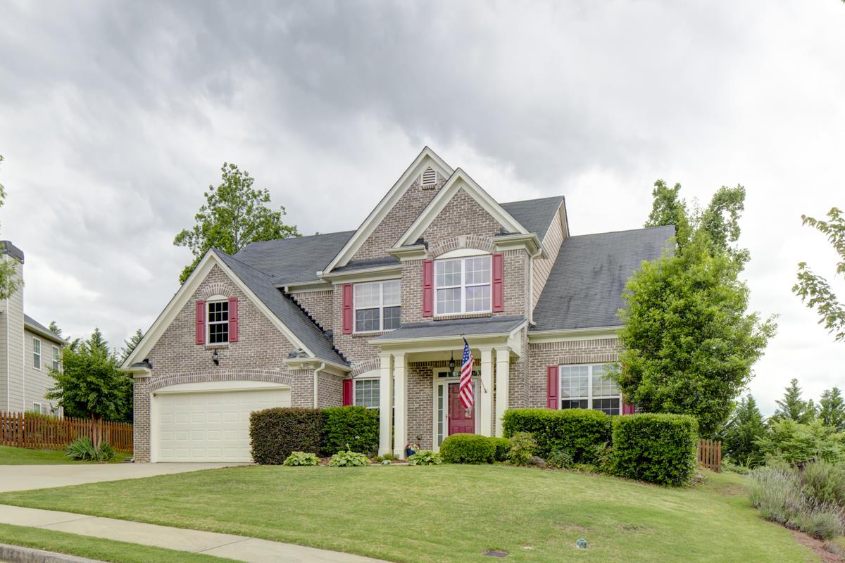 1051 River Downs Ct, Buford, GA 30518 photo 1