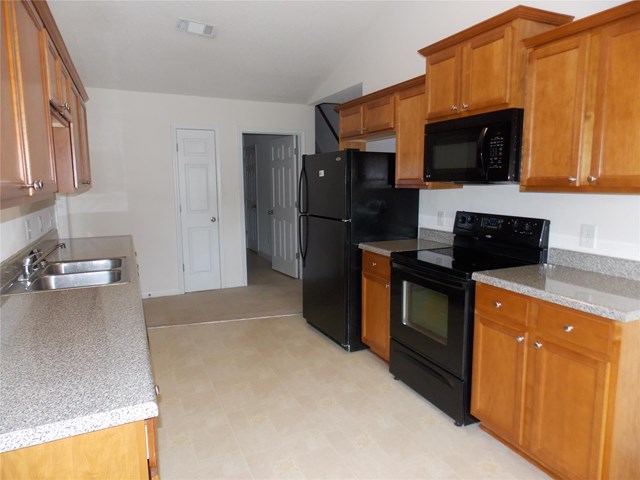 1149 Otis Dr, Bethlehem, GA 30620 photo 5