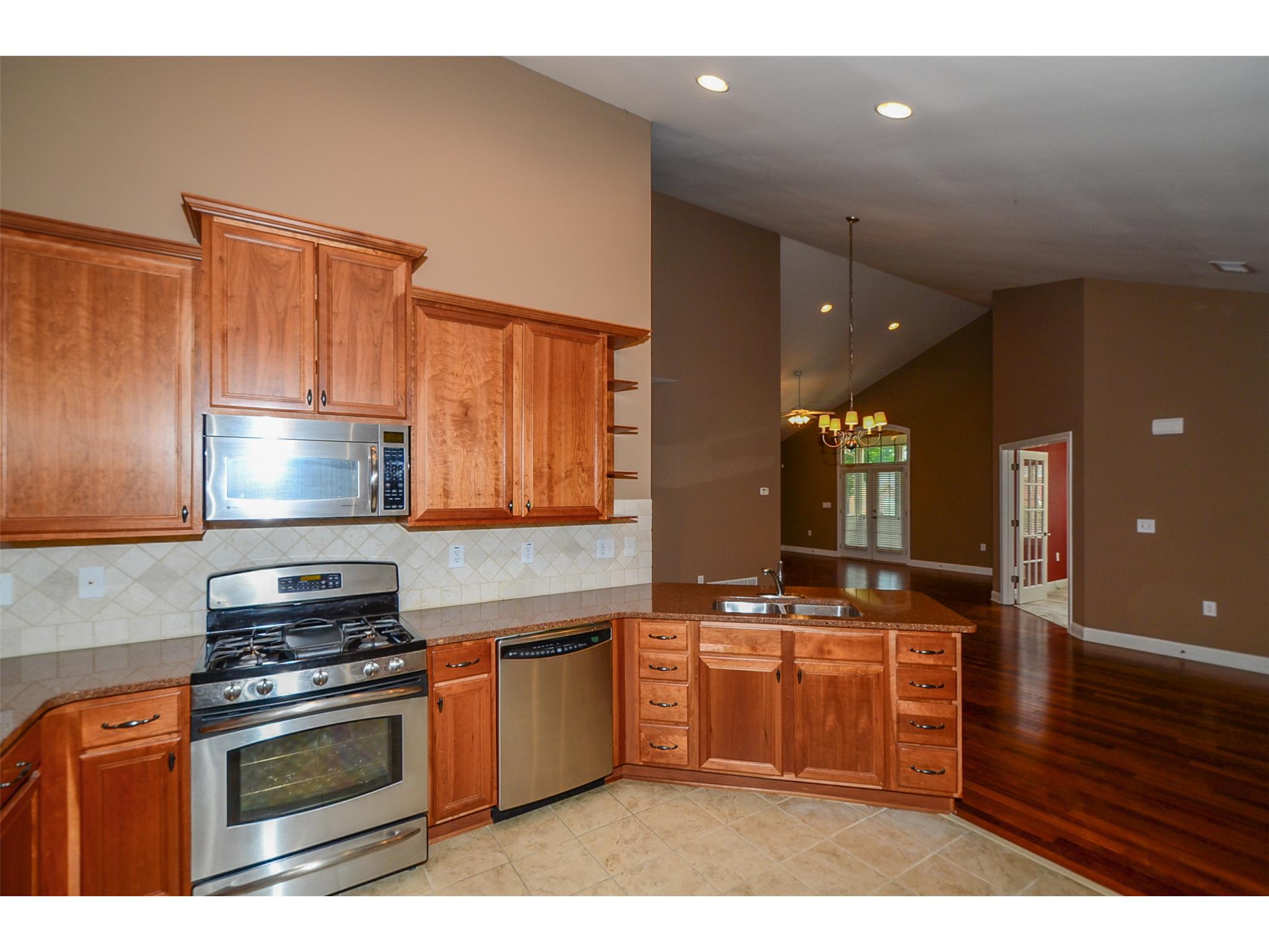 501 Brookhavenrun Cir, Duluth, GA 30097 photo 10