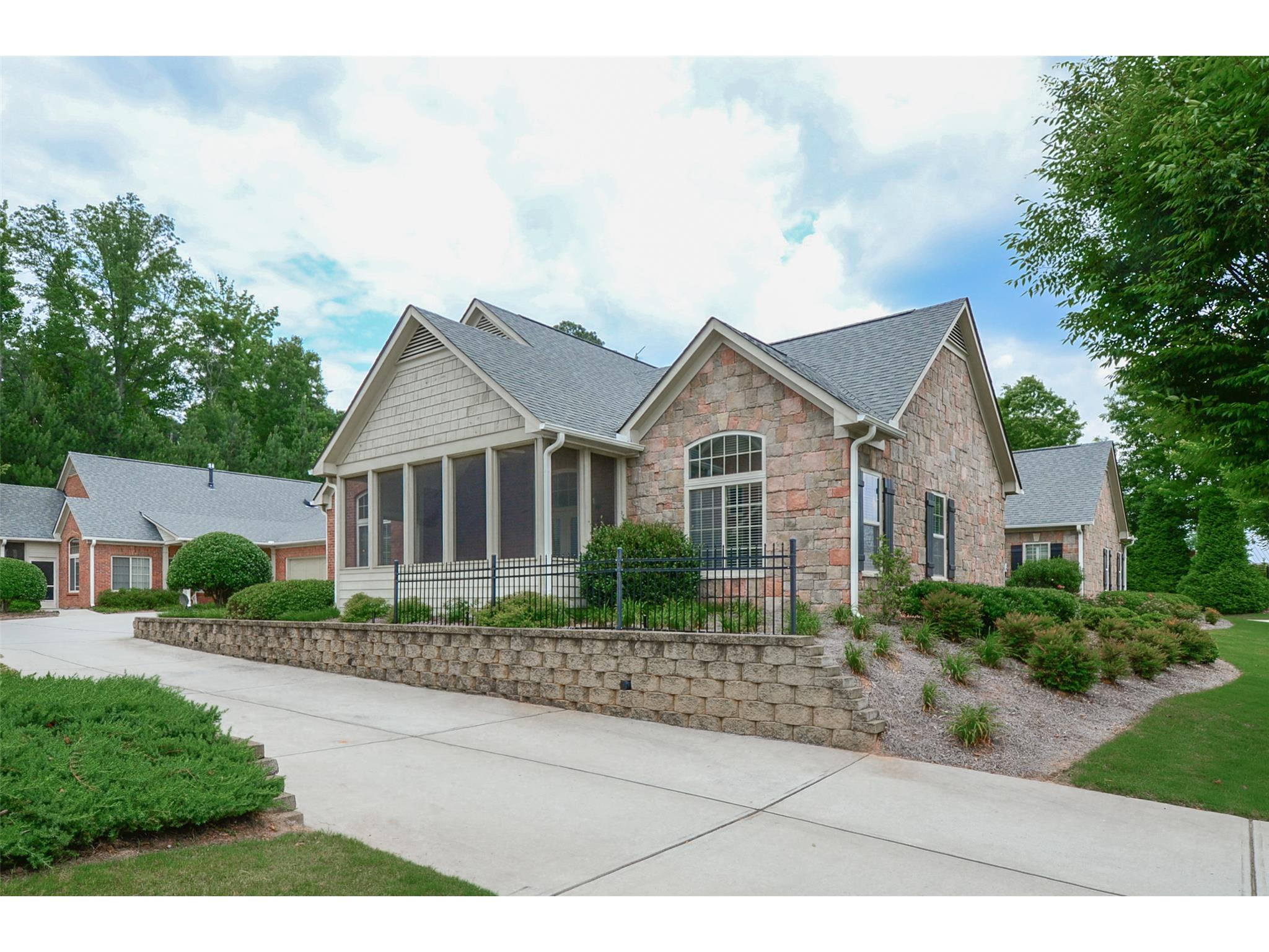 501 Brookhavenrun Cir, Duluth, GA 30097 photo 1