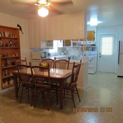 804 E May St, Calhoun, GA 30701 photo 4