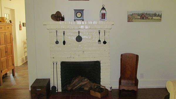 215 Almond Rd, Lagrange, GA 30241 photo 3
