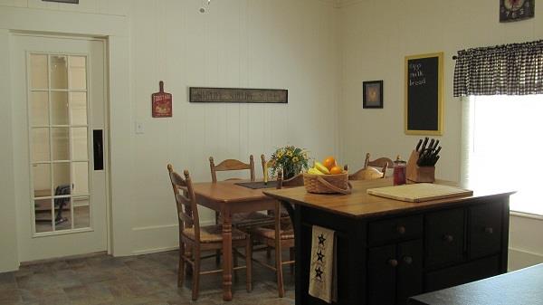 215 Almond Rd, Lagrange, GA 30241 photo 5