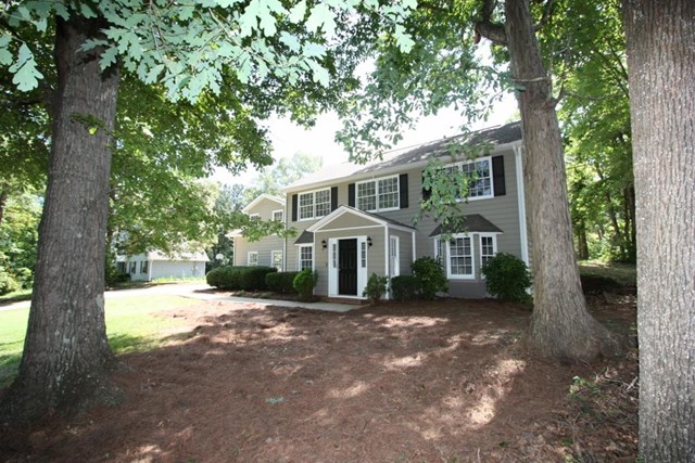 116 Courtney Dr, Lagrange, GA 30240 photo 1