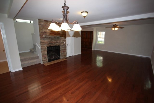 116 Courtney Dr, Lagrange, GA 30240 photo 9
