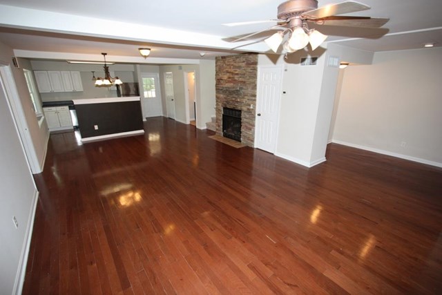 116 Courtney Dr, Lagrange, GA 30240 photo 8
