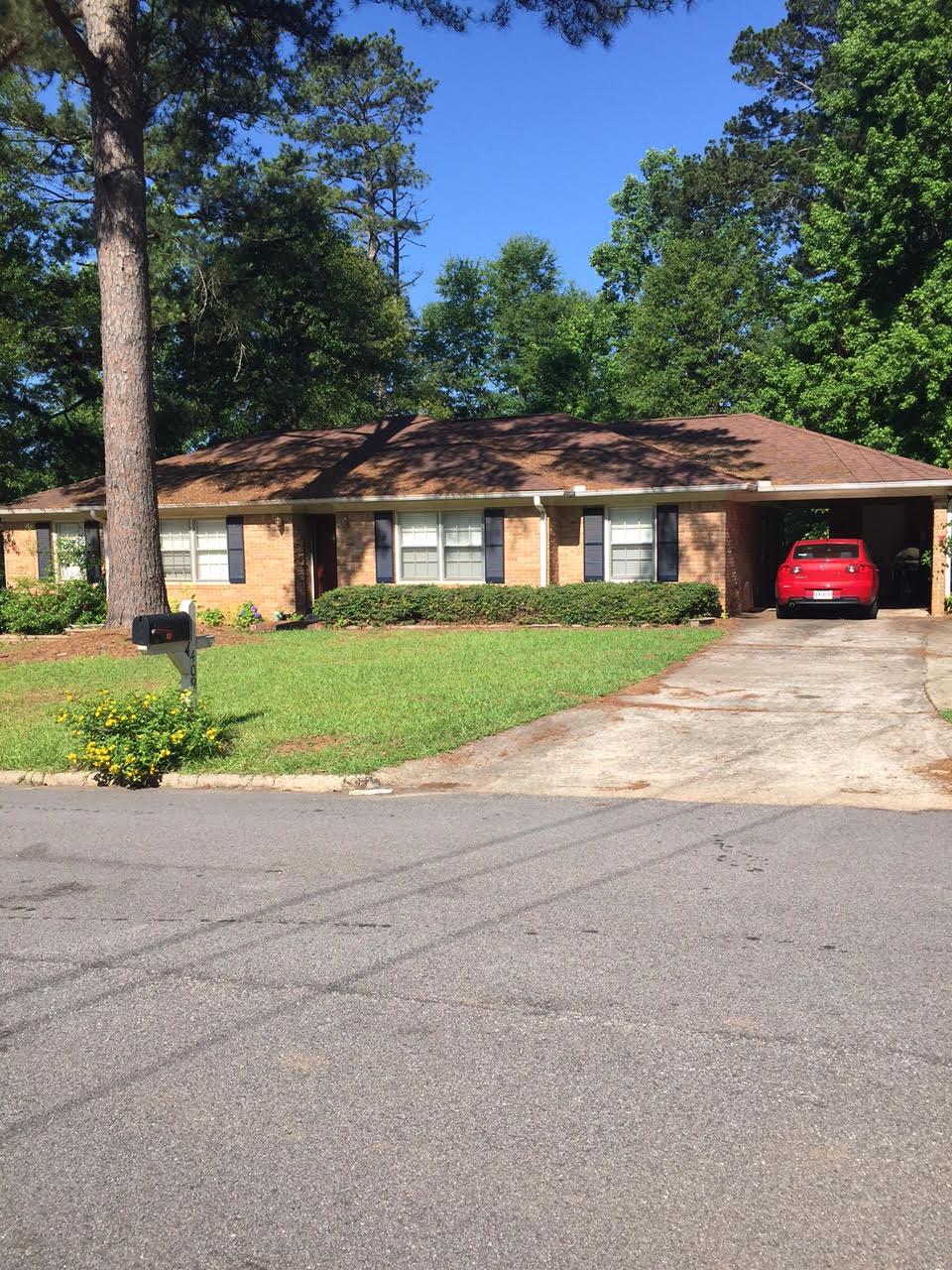 409 Camelot Dr, Lagrange, GA 30240 photo 2