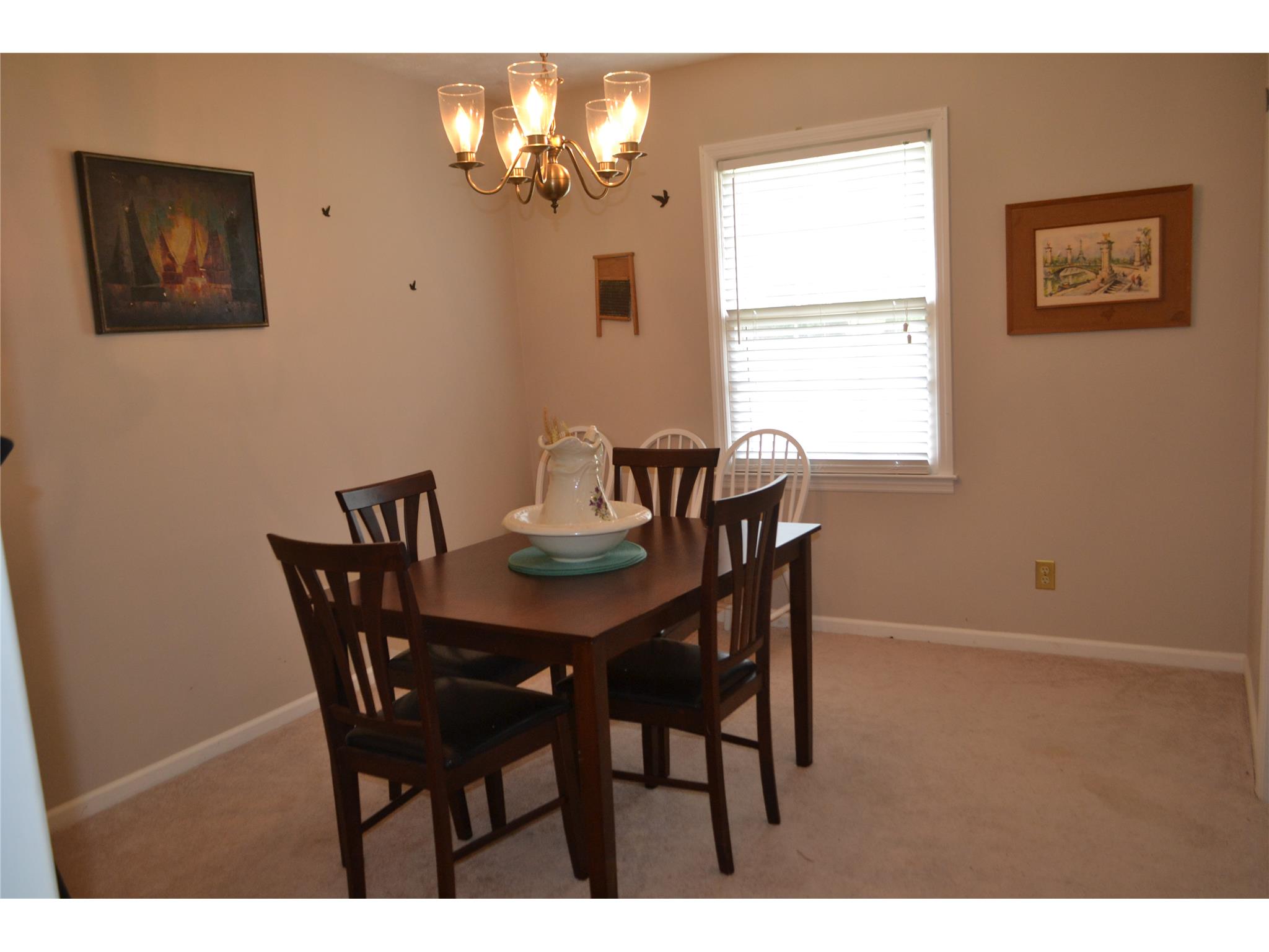 409 Camelot Dr, Lagrange, GA 30240 photo 6