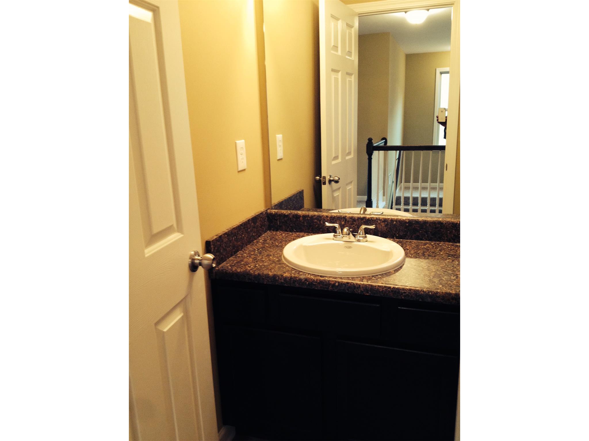 6511 Splitpine Ct, Atlanta, GA 30349 photo 11