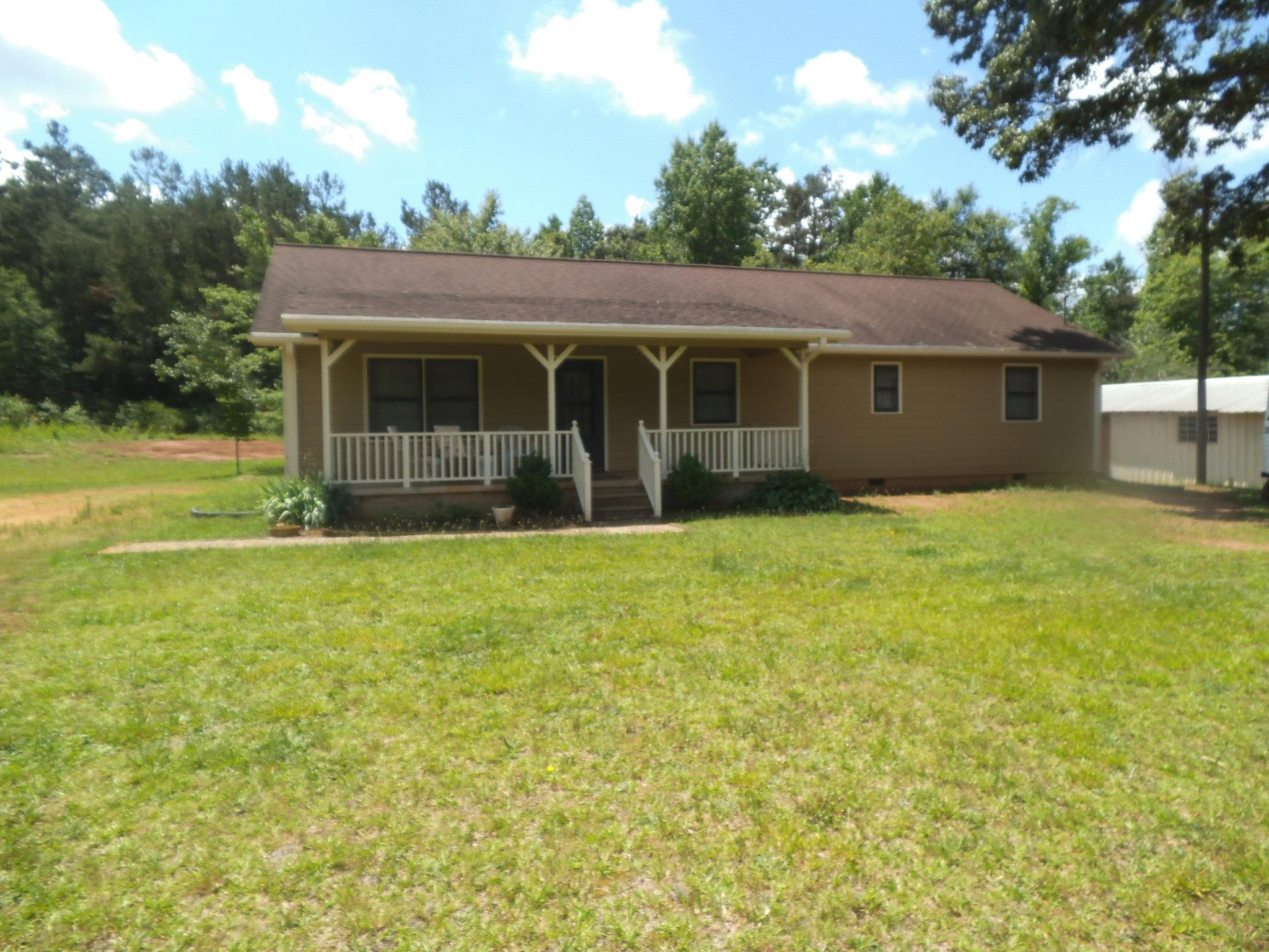 181 Langford Ln, Toccoa, GA 30577 photo 1