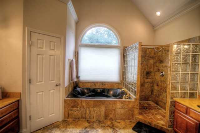 4056 Elizabeth Ter, Rex, GA 30273 photo 12