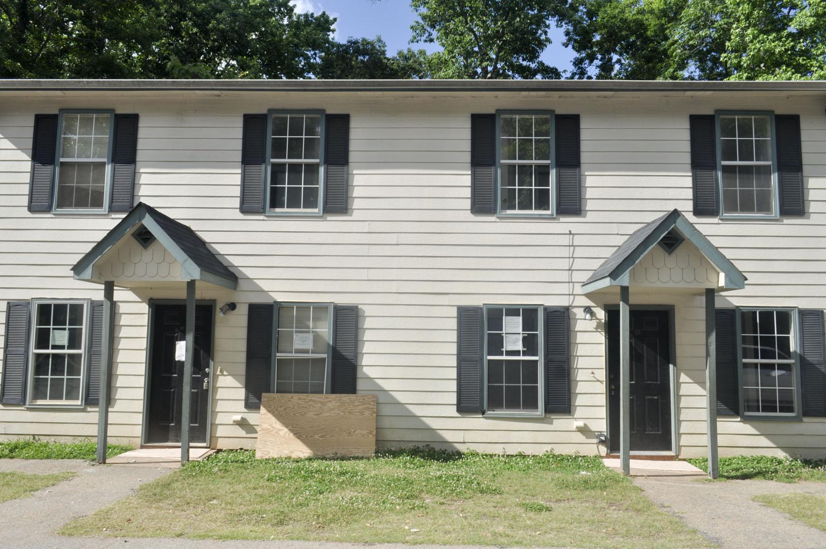 57 Gum Tree Ct, Covington, GA 30016 photo 1